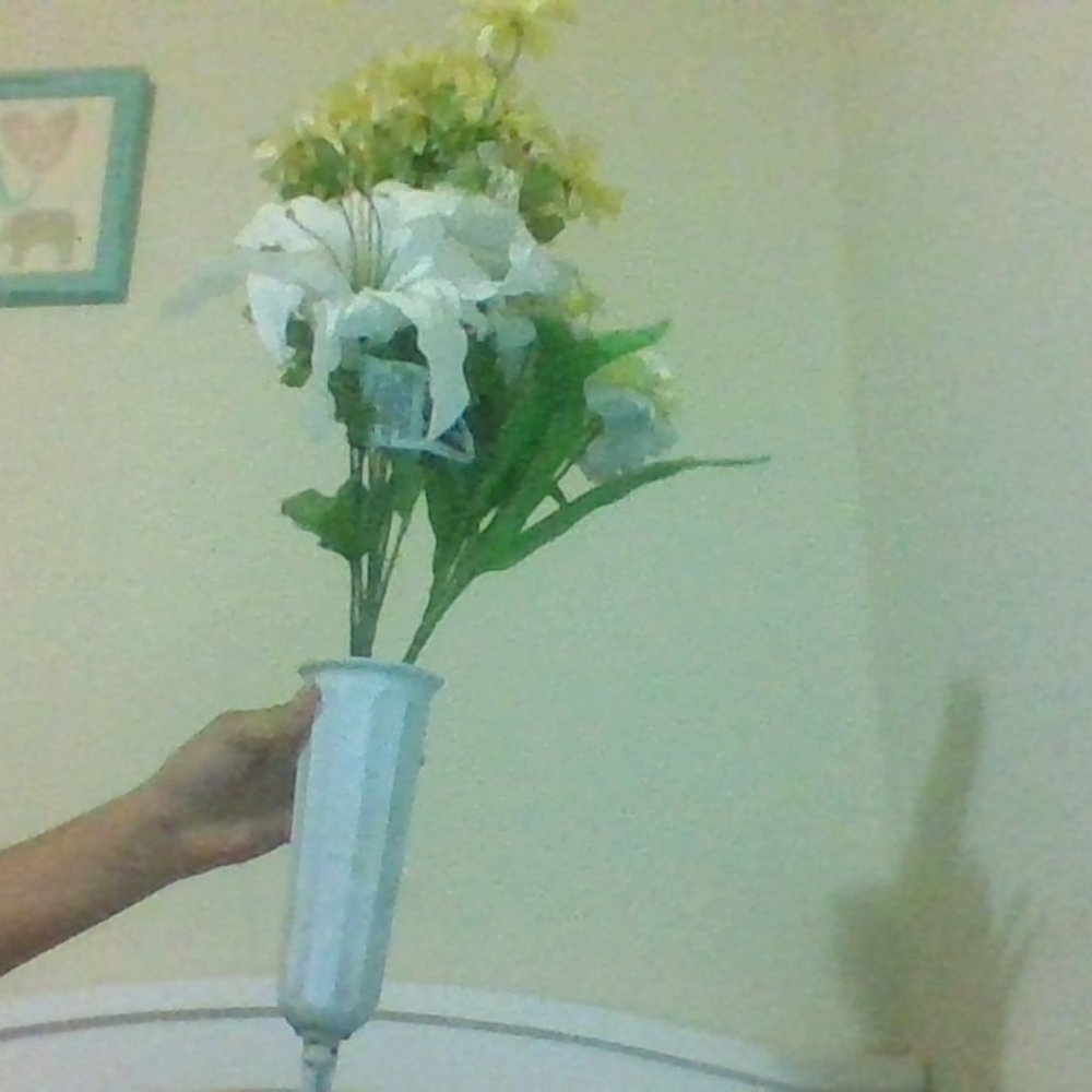 fake flowers
